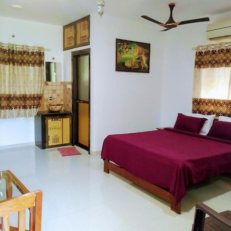 Dsk Studio Apartment, Siolim, Goa. Luaran gambar