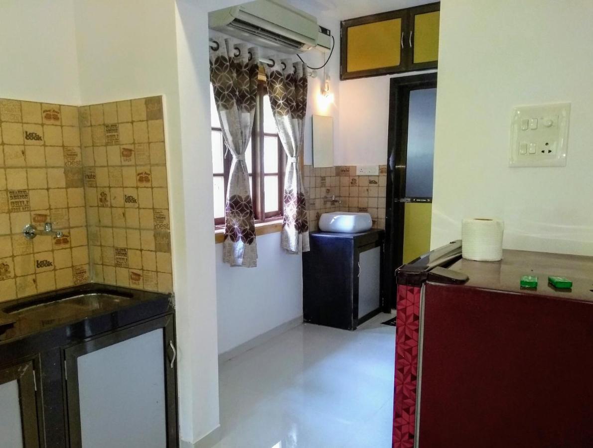 Dsk Studio Apartment, Siolim, Goa. Luaran gambar