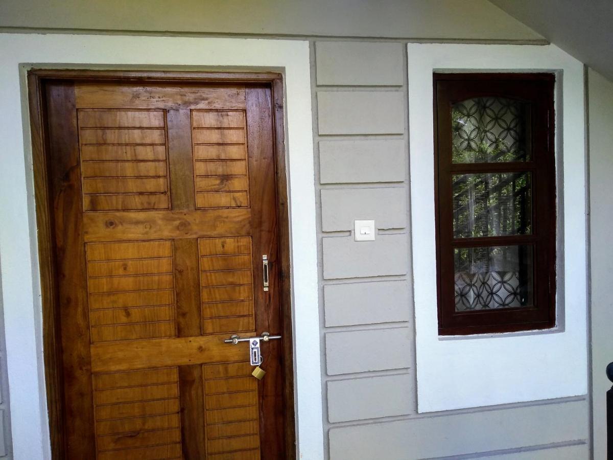 Dsk Studio Apartment, Siolim, Goa. Luaran gambar