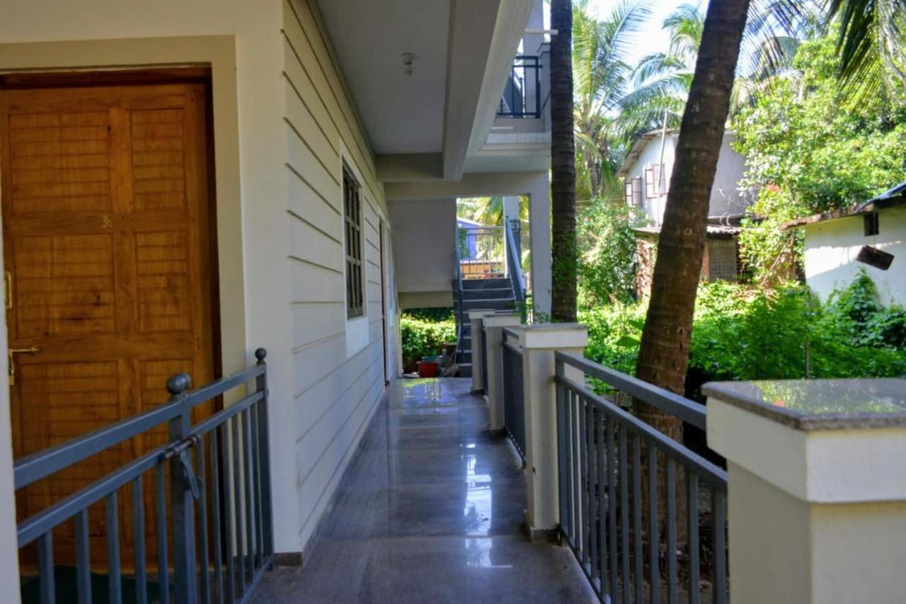 Dsk Studio Apartment, Siolim, Goa. Luaran gambar