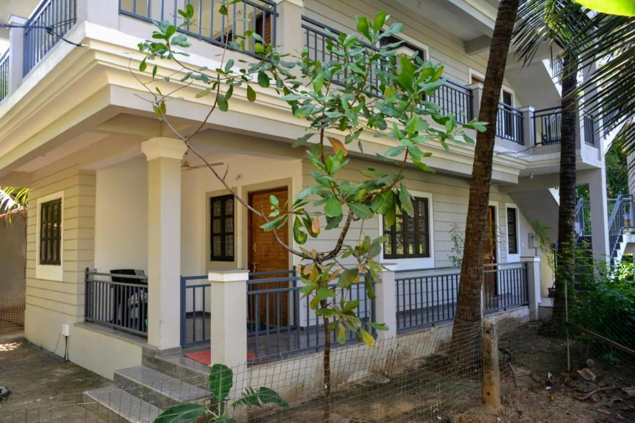 Dsk Studio Apartment, Siolim, Goa. Luaran gambar