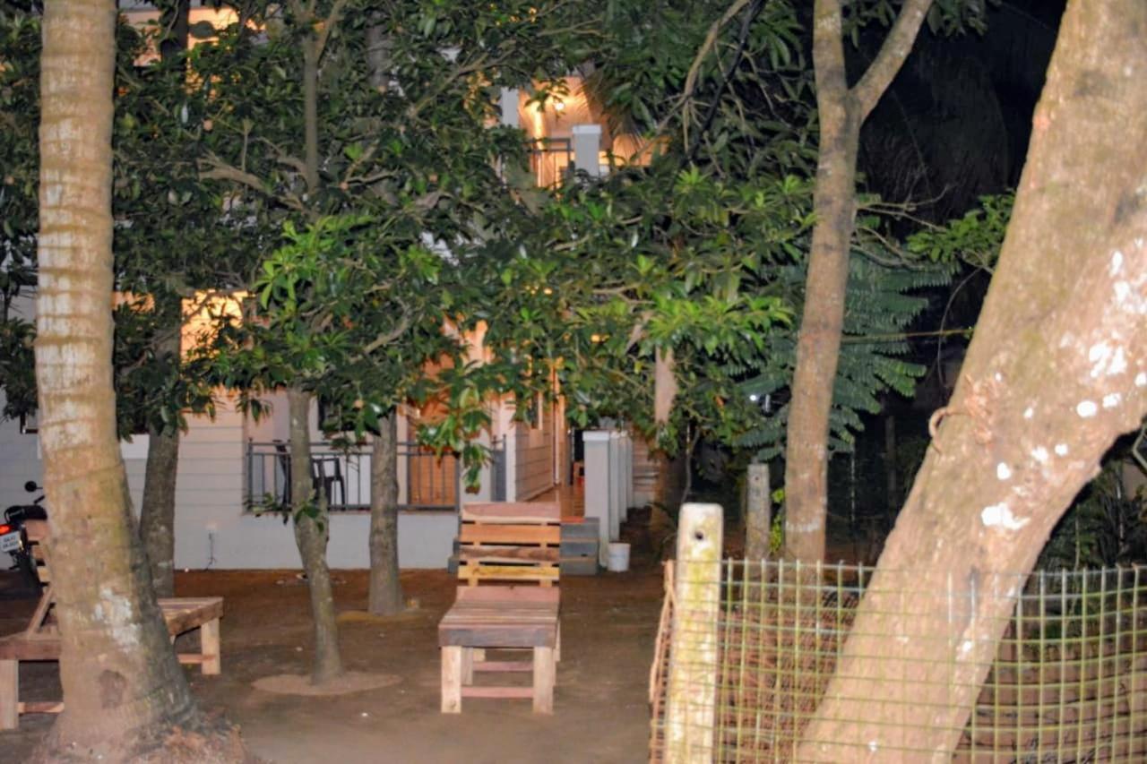 Dsk Studio Apartment, Siolim, Goa. Luaran gambar